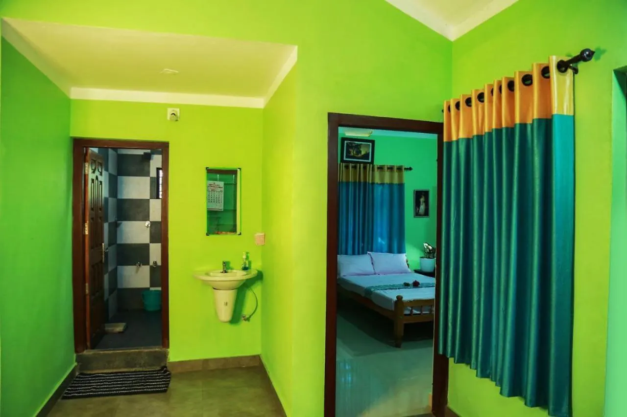 Puzhayoram Home Stay, Palakkuli, Mananthavadi Wayanad Kerala 0*, Mananthavady Indie
